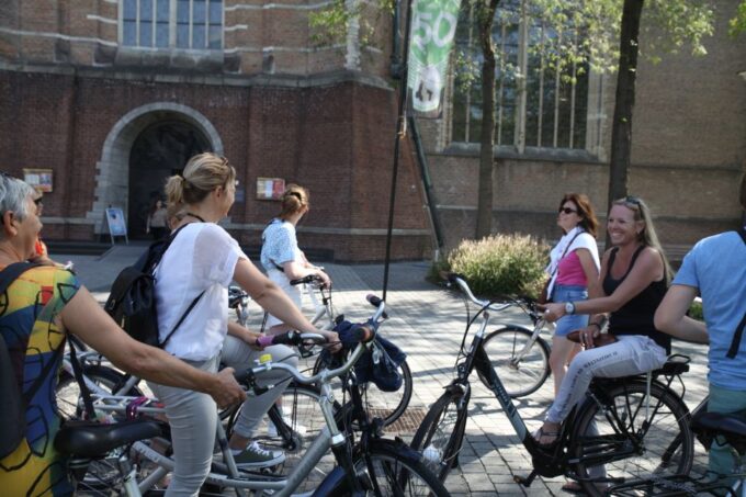 Rotterdam Highlights 2.5-Hour Bike Tour - Booking Information