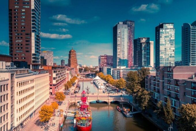 Rotterdam : Highlights Private Bike Tour - Cancellation Policy