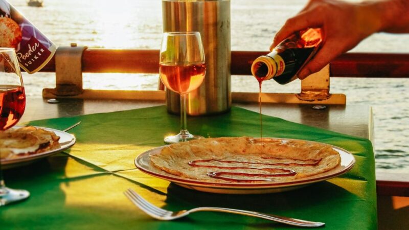 Rotterdam: Pancake Cruise - Family-Friendly Atmosphere