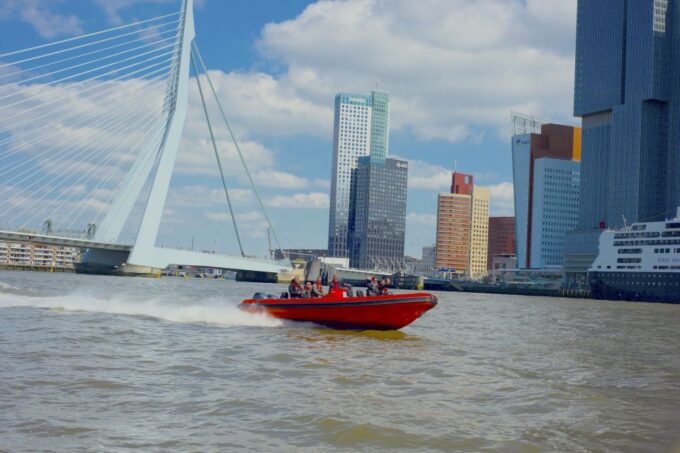 Rotterdam: Private Maas River Speedboat Cruise - Cruise Route and Duration