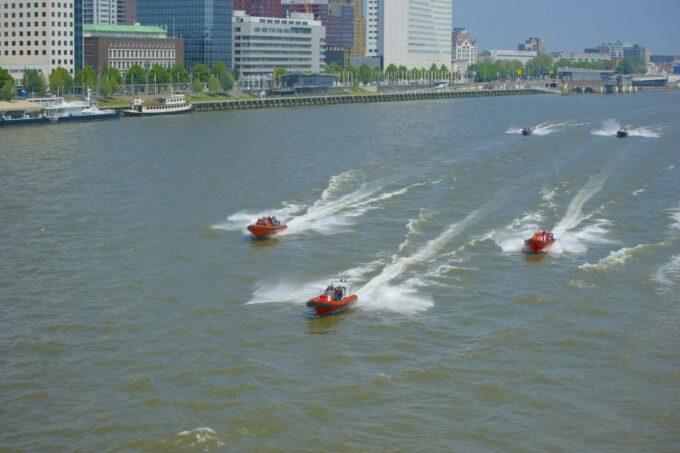 Rotterdam: Private Maas River Speedboat Cruise - Group Size and Pricing