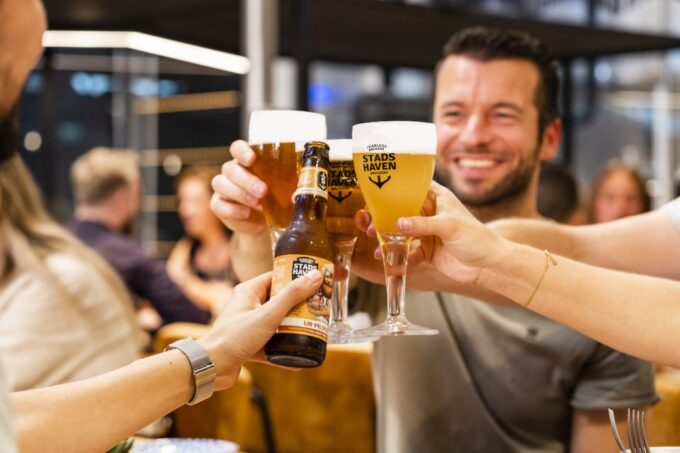 Rotterdam: Stadshaven Brewery Tour With Beer Tastings - Tasting Options