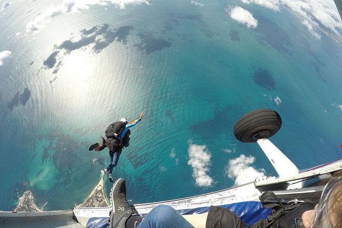 Rottnest Island Tandem Skydive - Meeting and End Points