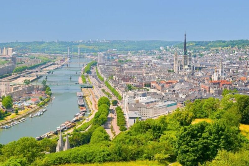 Rouen: Private Custom Tour With a Local Guide - Booking and Flexibility