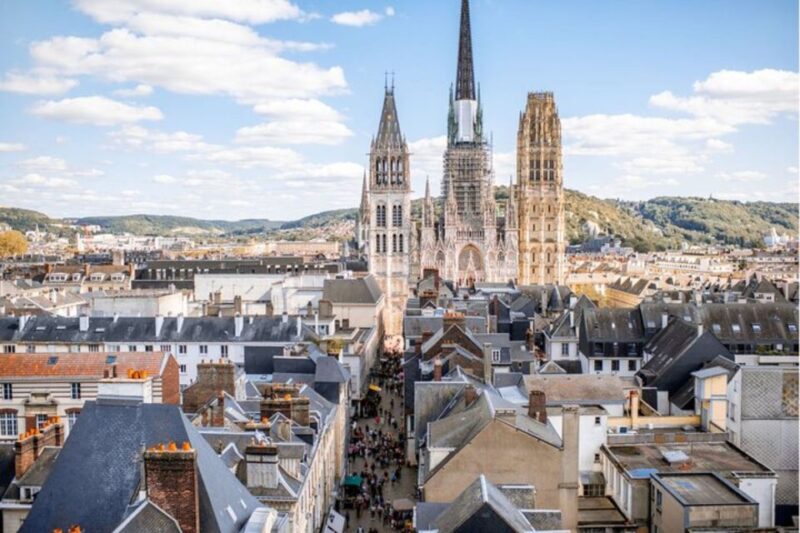 Rouen: Private Custom Tour With a Local Guide - Pickup and Customization