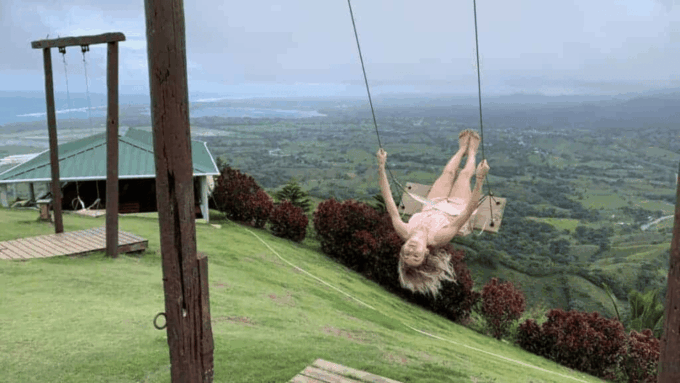 Round Mountain and Emerald Coast, Tropical Beauties - Frequently Asked Questions