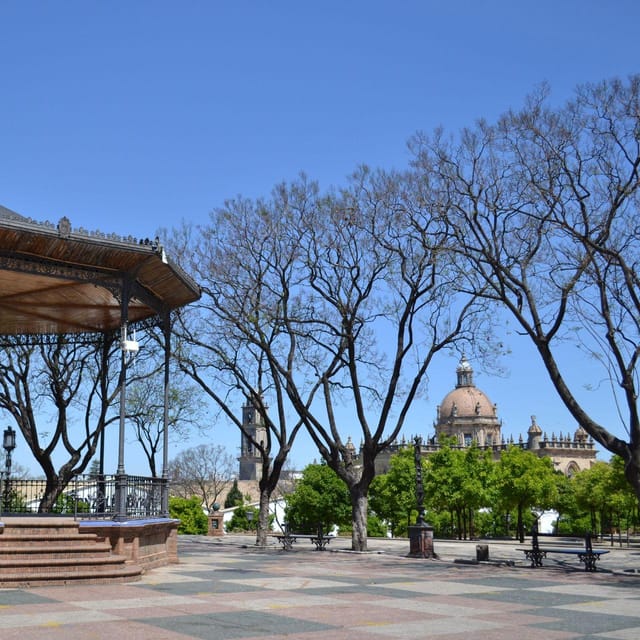 Round of Sherry Here, Pls! - Itinerary Details