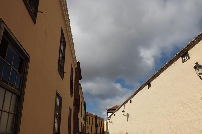 Round The Island Trip Without Teide VIP TOUR - Pickup and Meeting Points