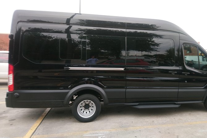 Round Trip 10 PAX Private Shuttle IAH Airport Houston- Galveston. - Accessibility and Details