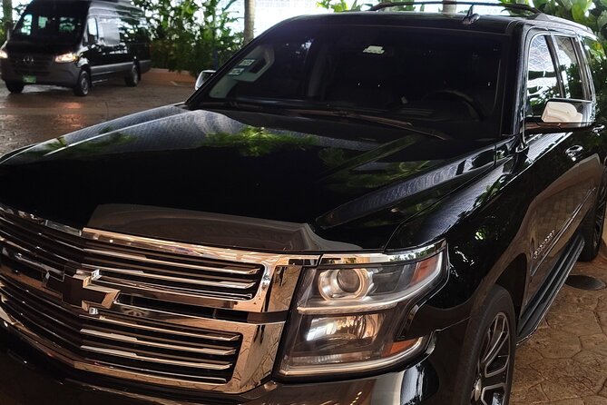 Round Trip Airport Private Transfer (Nassau Limousine) - Customer Reviews and Feedback