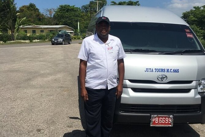 Round-trip Airport Transfer to Grand Palladium Resort & Spa - Customer Reviews and Ratings