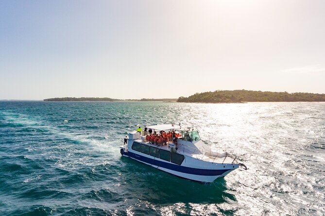 Round Trip High Speed Ferry to Contadora Island - Inclusions and Amenities