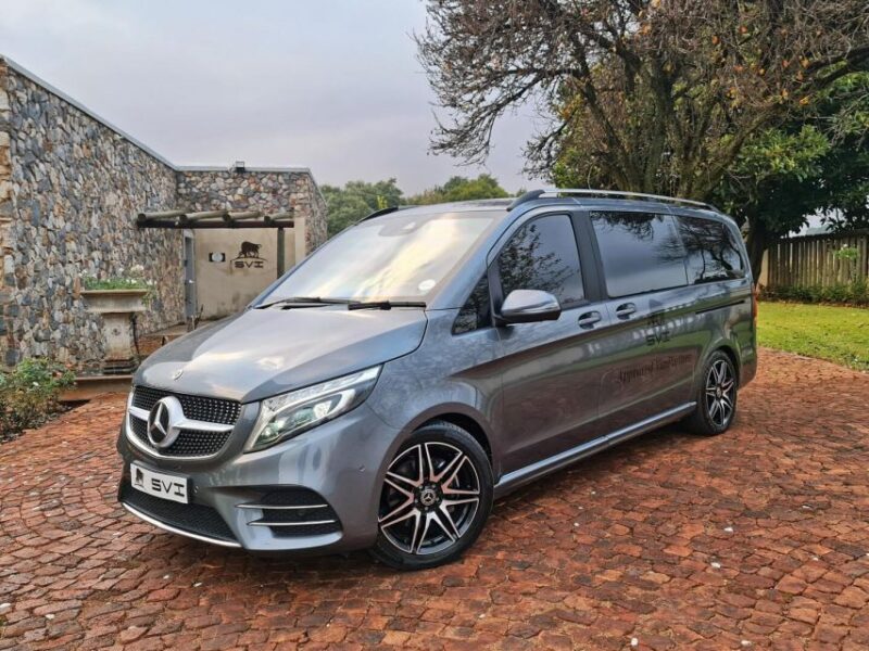 Round Trip Madrid Airport to Madrid by Luxury Minivan - Pricing Information