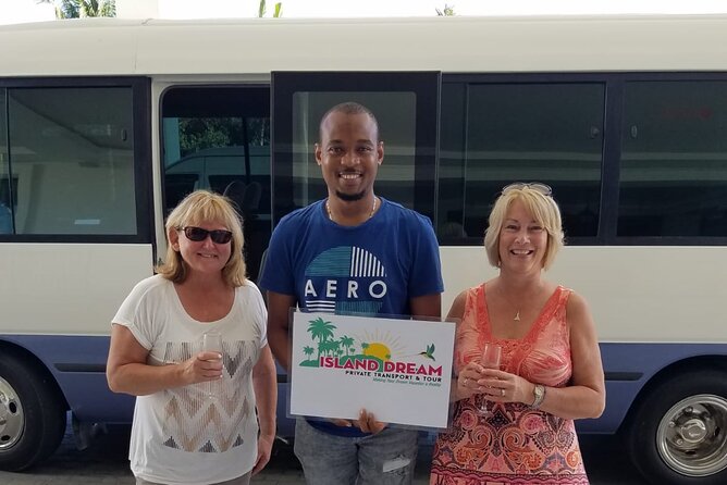 Round Trip Montego Bay Airport Taxi - Grand Palladium - About Your Stay