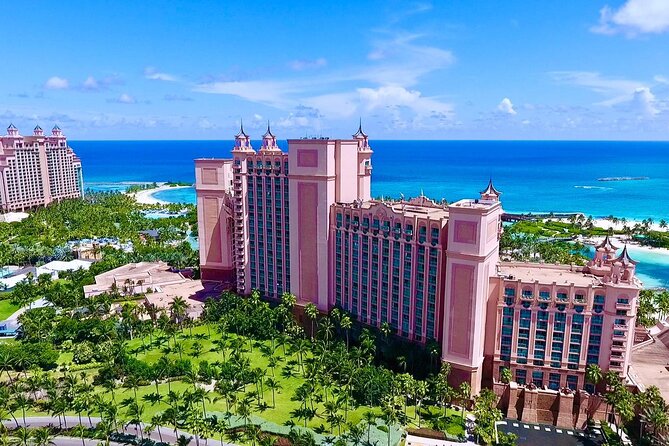 Round Trip Private Airport To Hotel Transfer in Nassau - Pricing and Booking
