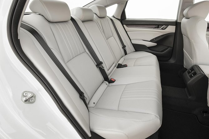 Round Trip Private Transfer Madrid Airport to Toledo by Car - Pickup and Drop-off