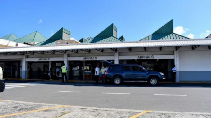 Round Trip St.Lucia Private Airport Transfers - Driver Expertise