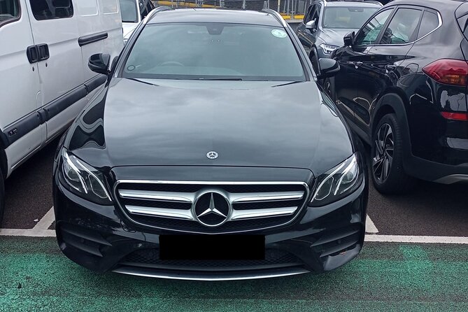 Round Trip Taxi Transfer - Gatwick Airport to & From London - Whats Included