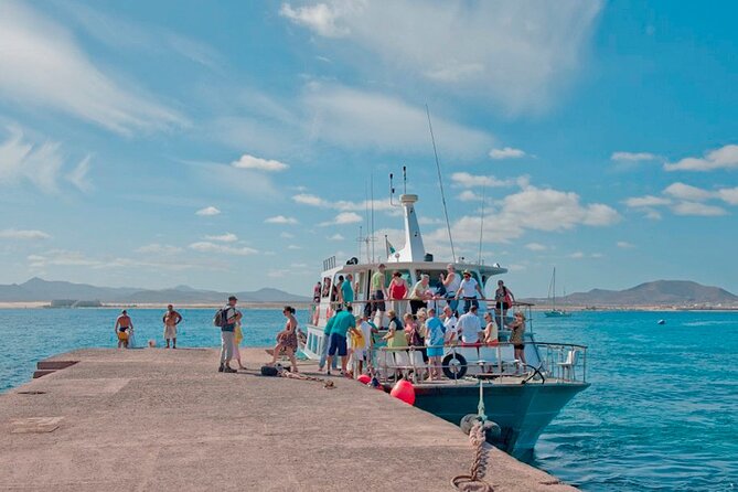 Round-Trip to Lobos Island From Corralejo + Entry, Fuerteventura - Booking Details for the Boat Ride