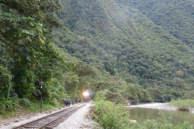Round Trip to Machu Picchu by Train - Inclusions and Transportation