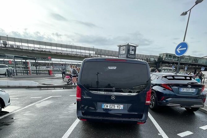Round Trip Transfer Between Disneyland and the Airport - Safety Measures
