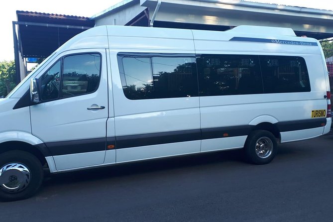 Round Trip Transfer Liberia Airport (LIR) to Playa Hermosa Guanacaste - Accessibility and Accommodation