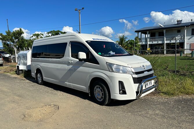 Round-trip Transfer :Nadi Airport to Denarau Island Hotels - Group Accommodations