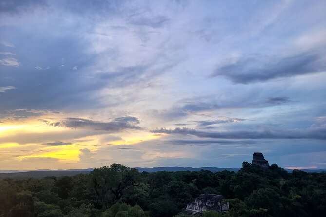 Round-Trip VIP Exclusive Transfer to Tikal From Belize Border - VIP Exclusive Experience
