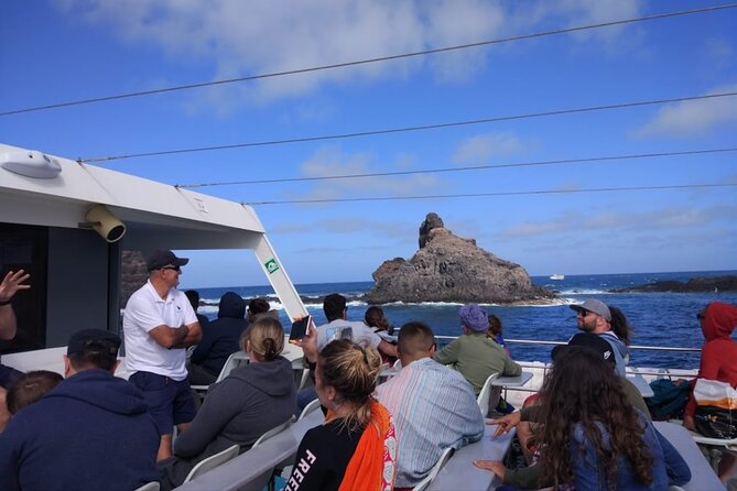 Roundtrip Ferry Transfer to La Graciosa With Free Wifi - Meeting Point and Pickup