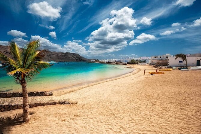 Roundtrip Ferry Transfer to La Graciosa With Free Wifi - Booking and Confirmation Process