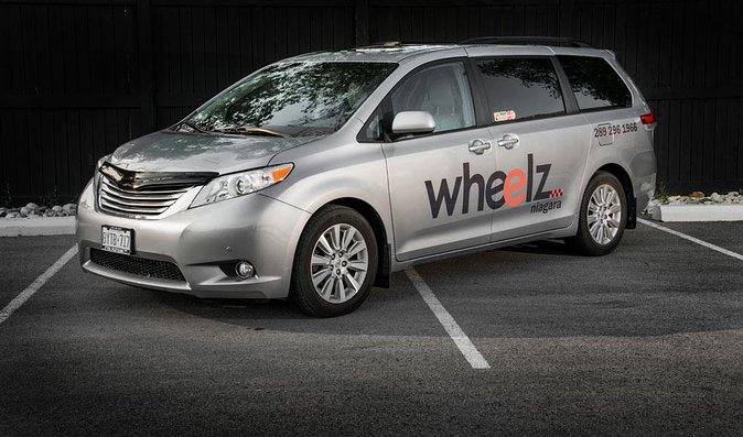 ROUNDTRIP Ground Transfer Toronto Pearson Int Airport (YYZ)-Niagara Falls Canada - Inclusions