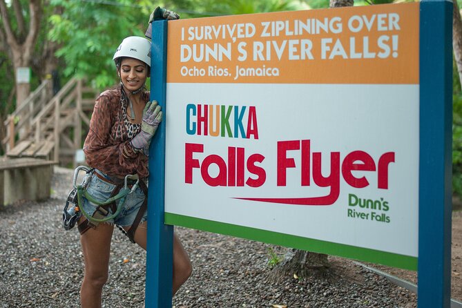 Roundtrip Kingston to Dunns River & Island Village, Ocho Rios - Inclusions
