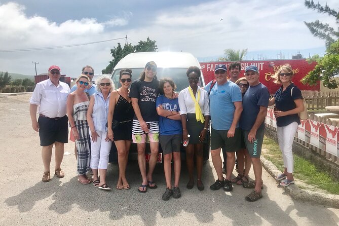 Roundtrip MBJ Airport Transportation to Montego Bay Hotels - About Ontour Jamaica Travels