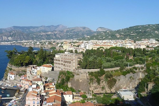 Roundtrip Naples to Sorrento and Sorrento to Naples - Quick Points