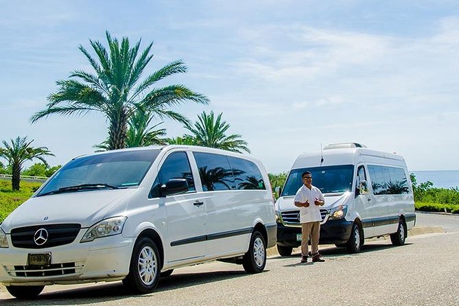 Roundtrip Private Transfer From Airport to Pacific Side - Key Points