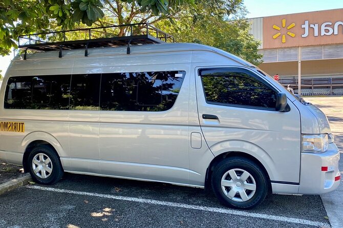 Roundtrip Private Transfer - Liberia Airport to Your Selected Location - Service Features and Amenities