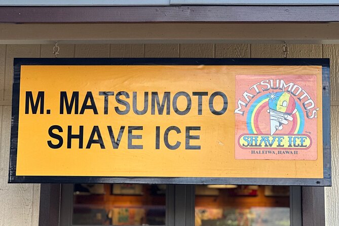 Roundtrip Shuttle From Waikiki to Dole Plantation & Haleiwa Town - Transportation and Accessibility