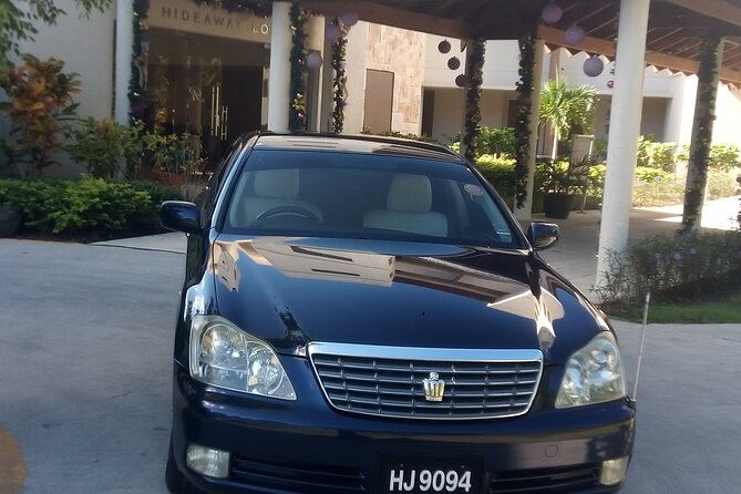 Roundtrip Transfer From UVF Airport to Resorts in Gros Islet (Groups of 4 Plus) - Pickup and Drop-off Locations