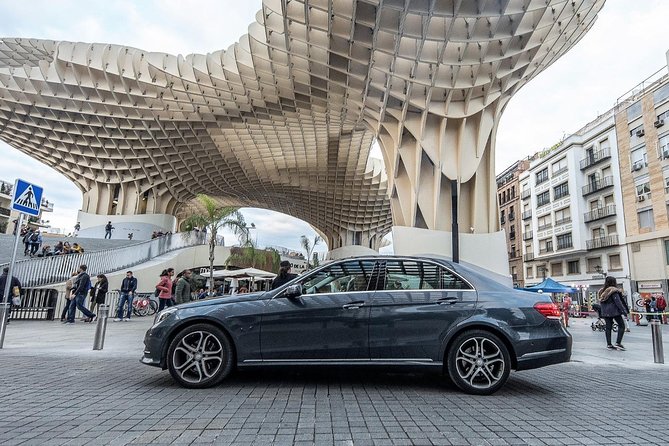 Roundtrip Transfer in Sedan From Seville to Granada - Key Points