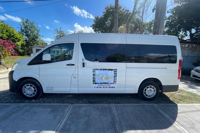 Roundtrip Transfer To or From Jam West Adventure - About Your Stay