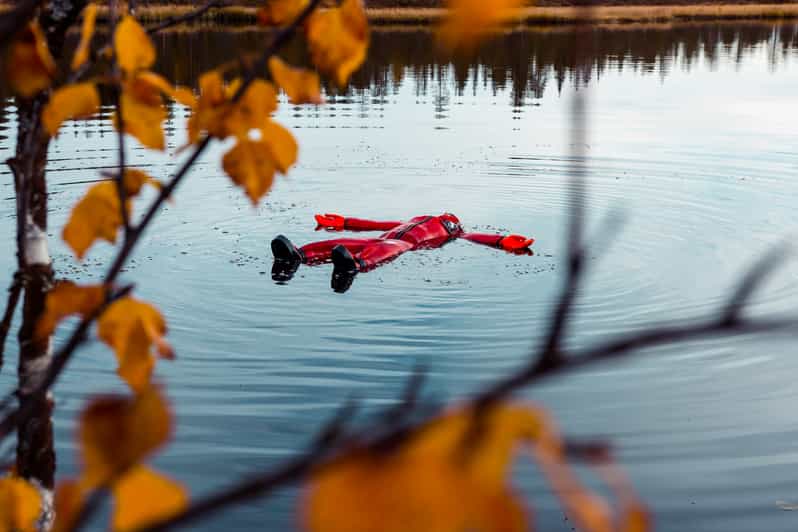 Rovaniemi: Arctic Autumn Floating - Safety and Gear