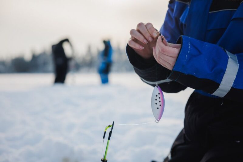 Rovaniemi: Arctic Circle Ice Fishing Experience - Activity Overview