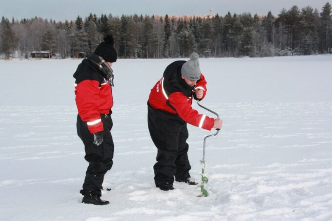 Rovaniemi: Arctic Circle Ice Fishing Experience - Customer Feedback