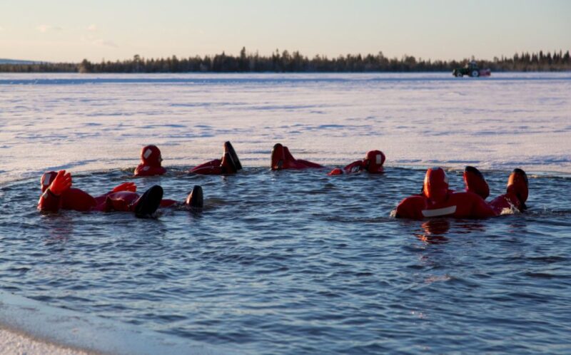 Rovaniemi: Arctic Ice Floating and Northern Lights Tour - What to Bring and Restrictions