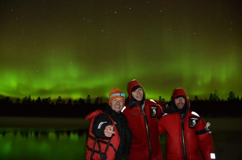 Rovaniemi: Aurora Borealis Autumn Lake Floating Experience - Cancellation Policy