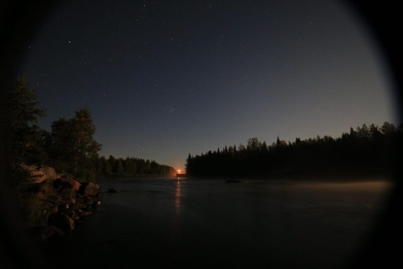 Rovaniemi: BBQ Picnic Experience Under Northern Lights - Included Features and Amenities