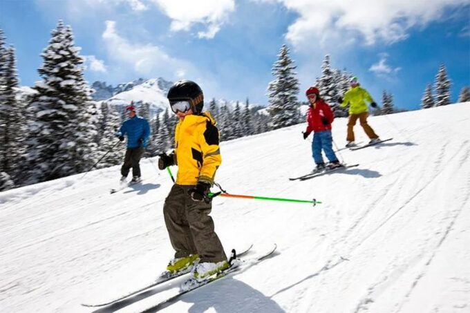 Rovaniemi: Full-Day Alpine Skiing Experience - Sum Up