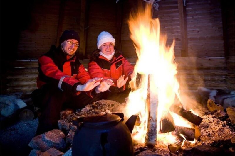 Rovaniemi: Lapland Northern Lights Tour With BBQ - BBQ Meal Details