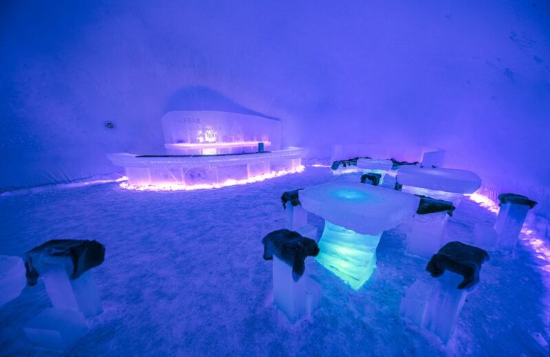 Rovaniemi: Snow Hotel Tour and Ice Restaurant Dinner - Transfer and Tour Highlights