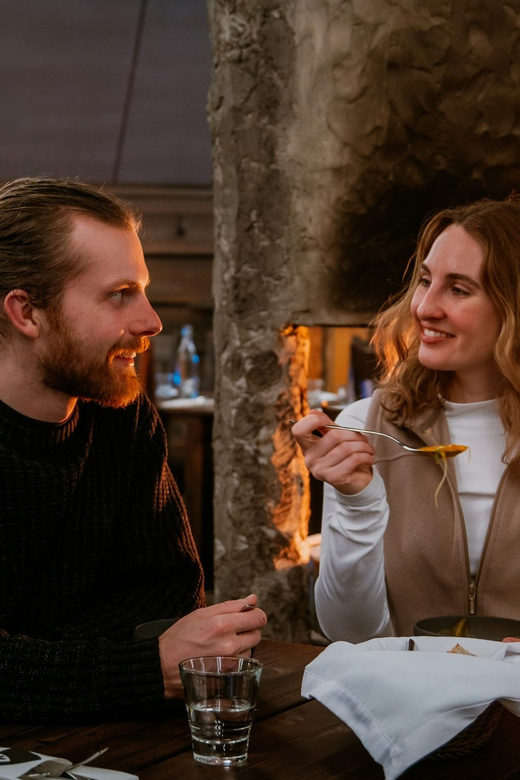 Rovaniemi: Traditional Finnish Sauna & Dinner Autumn - Sauna Experience